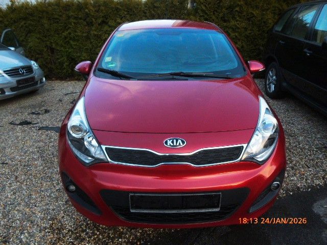 Kia Rio 215.000 km 2.900 &euro; Kempen 47906