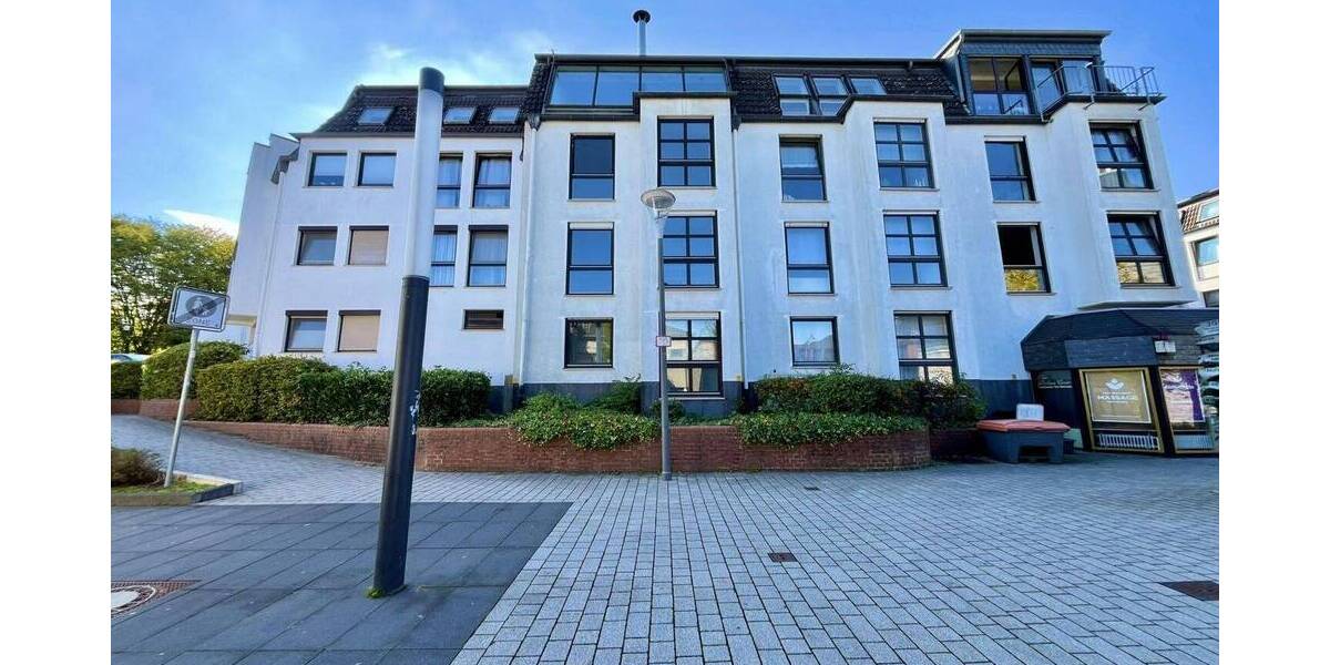 Leben in der Innenstadt: Gepflegtes Reihenmittelhaus samt Dachterrasse und TG-Stellplatz 5 zimmer