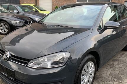 VW Golf 123.000 km 9.500 &euro; Moers 47443