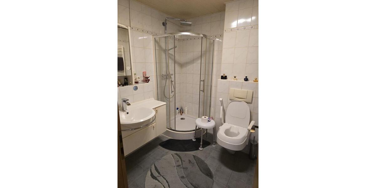 Etagenwohnung Dormagen Sankt Peter - 3 Zimmer, 69 m&sup2;, 195.000&euro; | Angebot:26901787