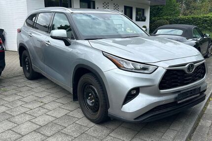 Toyota Highlander 31.300 km 34.950 &euro; Mönchengladbach 41199