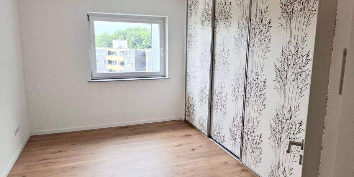 Etagenwohnung Wuppertal Ronsdorf - 3 Zimmer, 78 m&sup2;, 185.000&euro; | Angebot:25738222