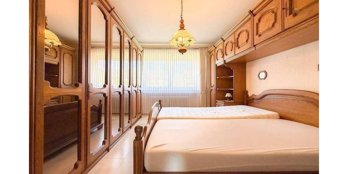 Etagenwohnung Moers Asberg - 3 Zimmer, 83 m&sup2;, 750&euro; | Angebot:26557165
