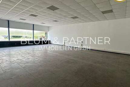 Halle in Köln 1.750 € 200 m²