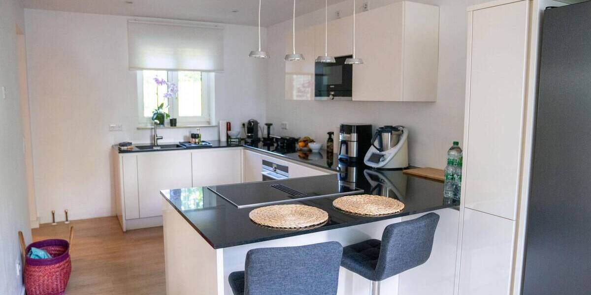 Gepflegtes Ein- bis Zweifamilienhaus in Toplage 6 zimmer