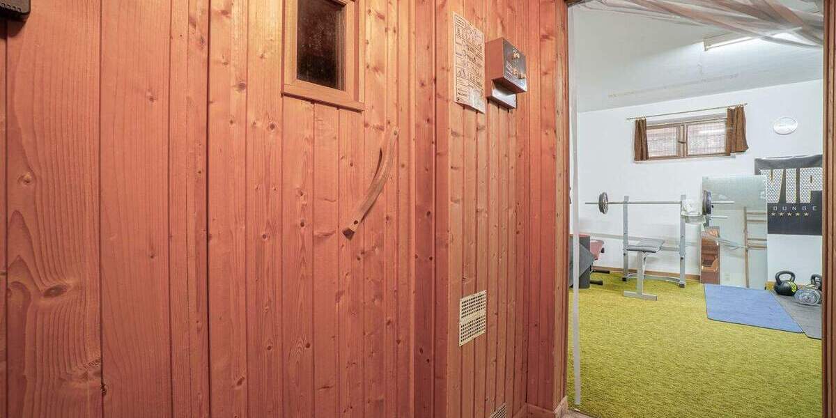 Etagenwohnung Mülheim an der Ruhr Saarn - 3 Zimmer, 94 m&sup2;, 1.300&euro; | Angebot:25670661