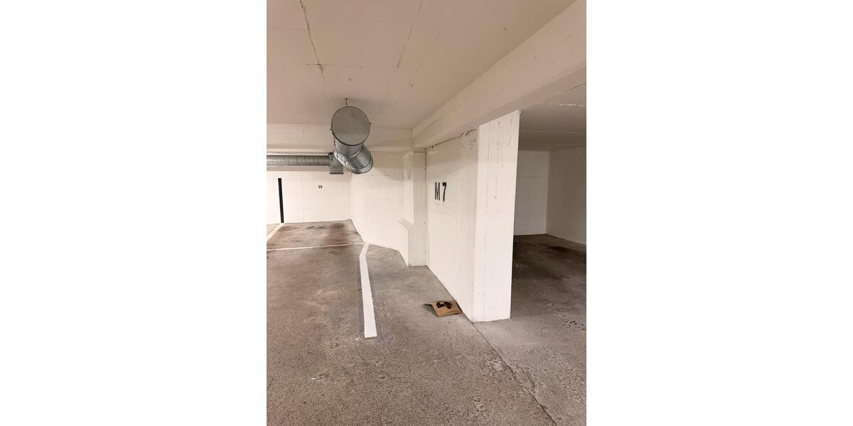 Garagen / Stellplätze Düsseldorf Derendorf - 60&euro; | Angebot:23388292