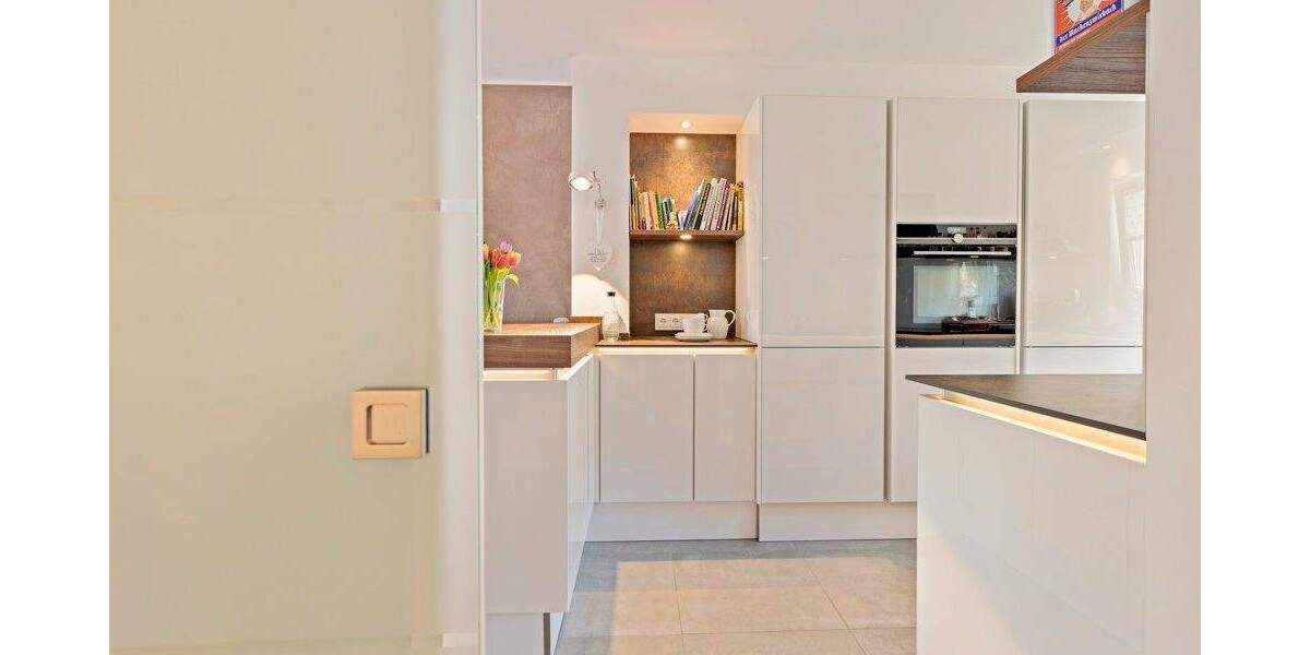 Reihenmittelhaus Düsseldorf Wittlaer - 4 Zimmer, 125 m&sup2;, 2.500&euro; | Angebot:25360670