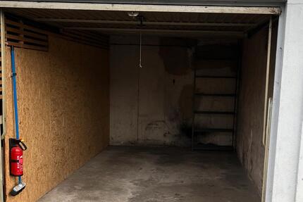 Garagen / Stellplätze Düsseldorf Oberbilk - 130&euro; | Angebot:25141052