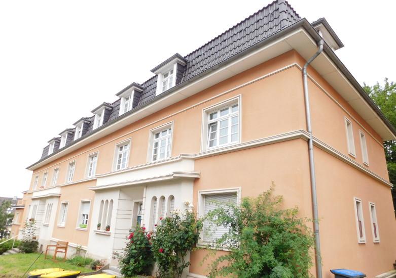 Frisch renovierte 2-Zi.-Whg. mit hübschen Dielen und kleiner Loggia im Zooviertel 2 zimmer