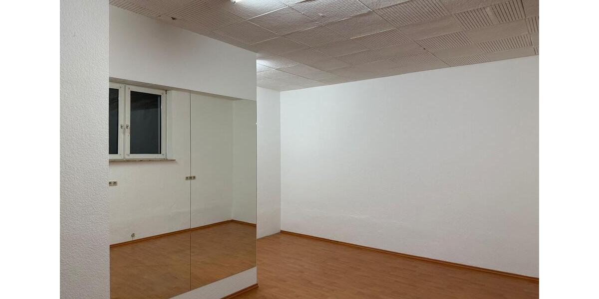 Gewerbeobjekt Mülheim an der Ruhr Menden-Holthausen - 700&euro; | Angebot:26416601