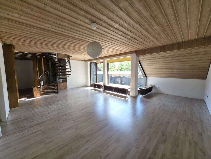 Wohnung zum Mieten in Leverkusen 900 € 105.3 m²