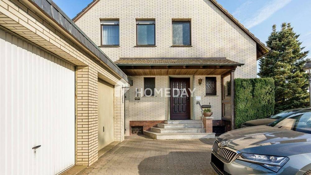 Großzügiges EFH mit Einliegerwohnung, traumhaftem Grundstück & vielseitigem Nutzungspotenzial 7 zimmer