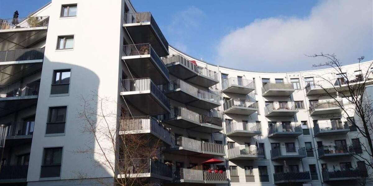 Attraktive 3 Zimmer Wohnung inkl. EBK , Fußbodenheizung, Süd-West Terrasse 3 zimmer