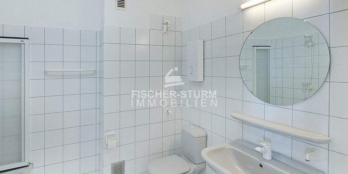 Etagenwohnung Düsseldorf Oberkassel - 3 Zimmer, 84 m&sup2;, 549.000&euro; | Angebot:25744670