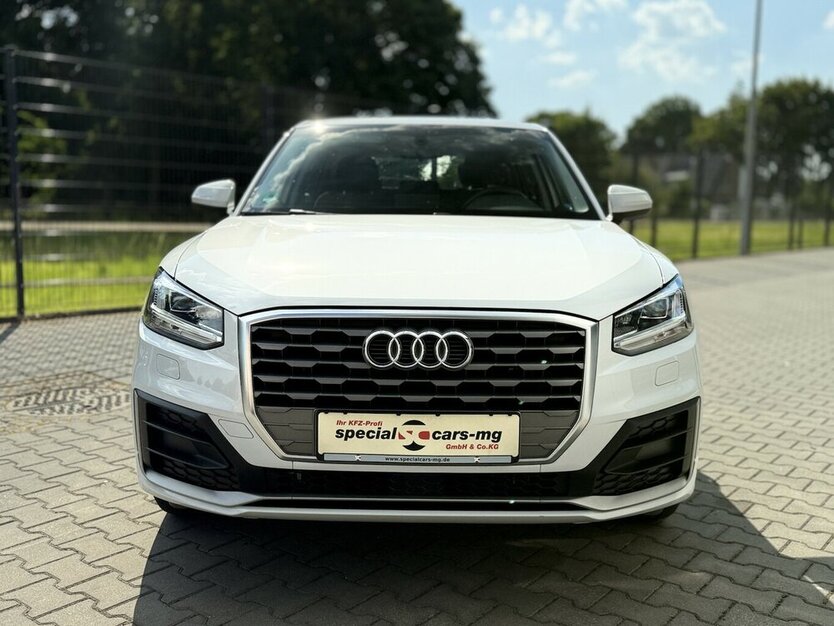 Audi Q2 35 TDI Sport / S Line / KeylessGO / AHK 55.000 km 25.490 € Mönchengladbach 41066