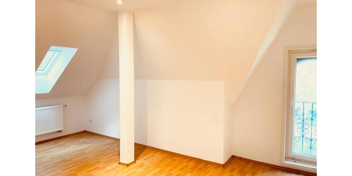 Wunderschöne, lichtdurchflutete 2,5‑Zi.‑Wohnung in Solingen Wald 2.5 zimmer