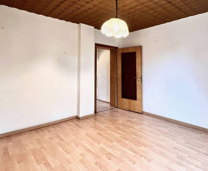 Eigenheim - Rohdiamant bereit zum Schliff. Einfamilienhaus in 45472 Mülheim-Heißen