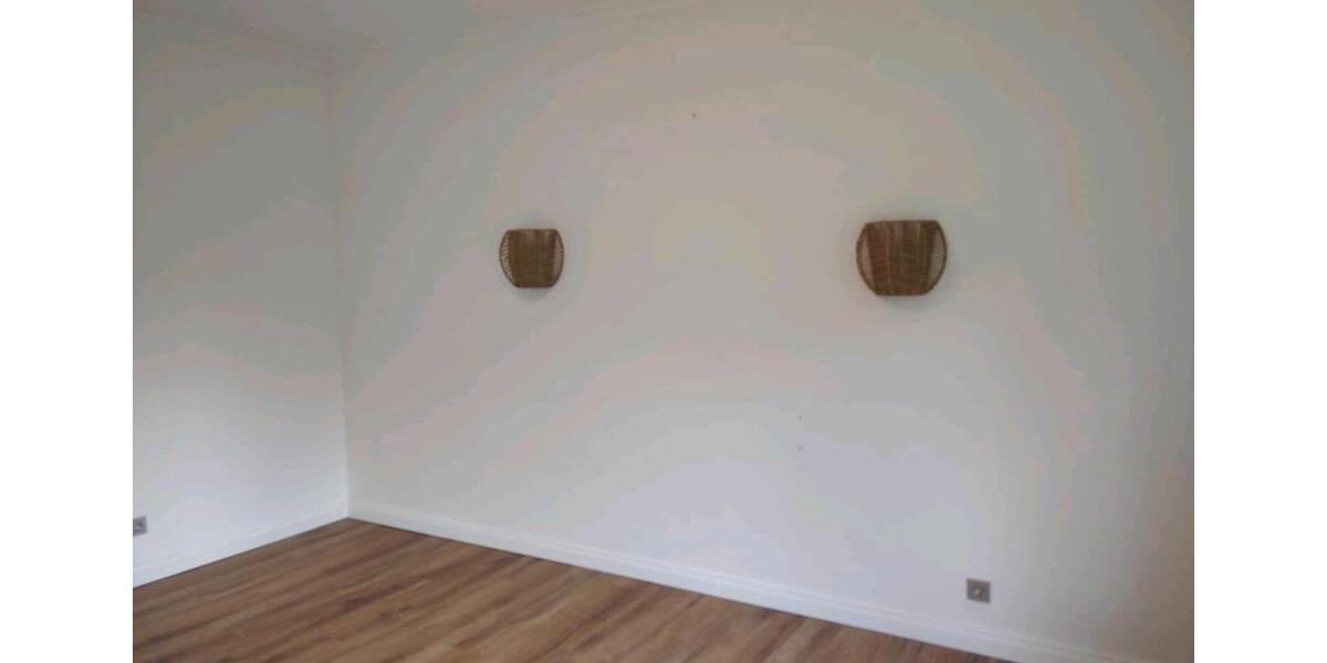 Hochparterre Wuppertal Dönberg - 2 Zimmer, 60 m&sup2;, 620&euro; | Angebot:25794769