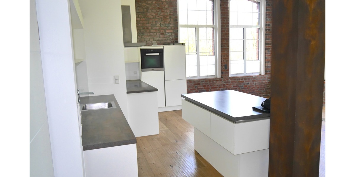 SG, komfortable 83m² 2 Zi. Loftwohnung mit Unikat-Charakter, Balkon, Stellplatz, EBK - Loft - Studio - Atelier Solingen Mitte | Angebot:26855412