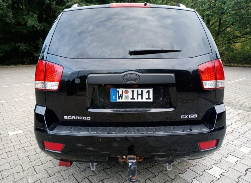 Kia Borrego EX 103.000 km 7.499 € Wuppertal 42275