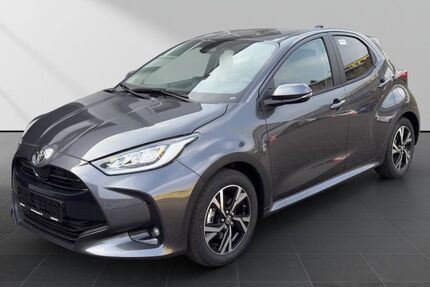 Toyota Yaris 9.200 km 23.489 &euro; Solingen 42719