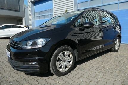 VW Touran 125.419 km 20.850 &euro; Monheim 40789