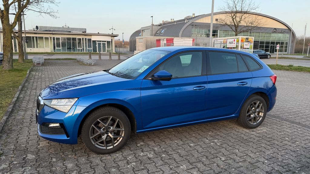 Skoda Scala 105.000 km 13.500 &euro; Mönchengladbach 41066