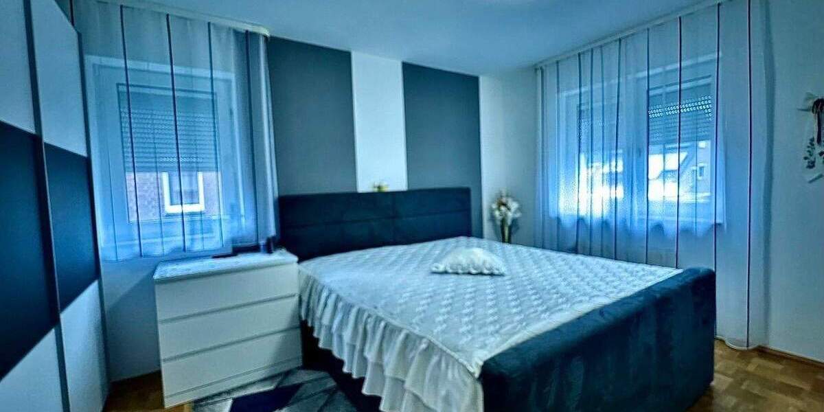 Doppelhaushälfte Neuss Erfttal - 5 Zimmer, 103 m&sup2;, 499.000&euro; | Angebot:25736813