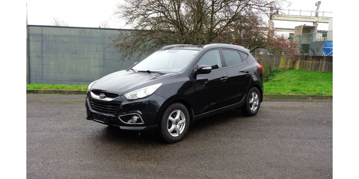 Hyundai ix35 136.383 km 8.950 &euro; Mönchengladbach 41068