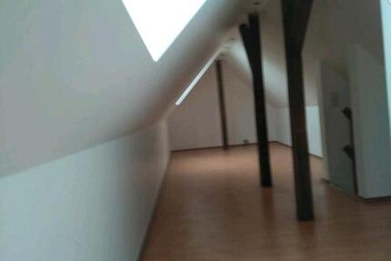 Wohnung Duisburg Ruhrort - 3 Zimmer, 90 m&sup2;, 135.000&euro; | Angebot:26915511