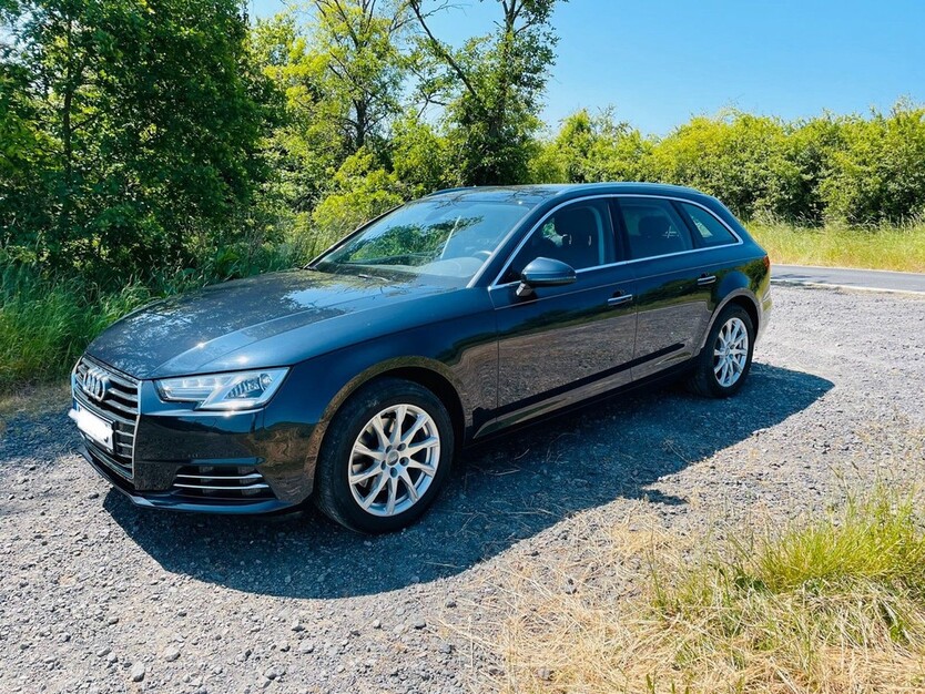 Audi A4 Avant 71.000 km 20.499 € Düsseldorf 40213
