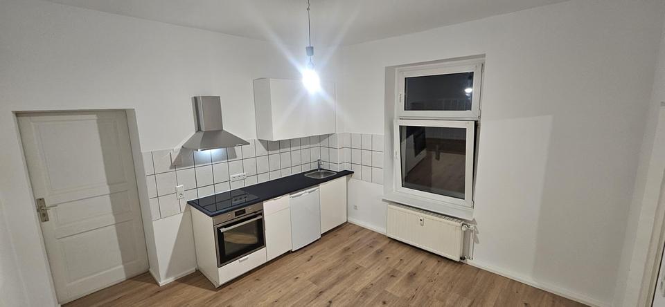 Kernsanierte 2-Zi-Wohnung mit neuer EBK in ruhigem Hinterhof mitten in Flingern!!! 2 zimmer