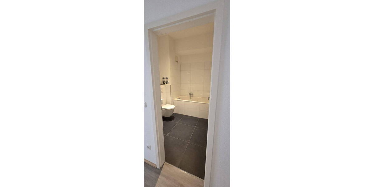 Etagenwohnung Düsseldorf Angermund - 2 Zimmer, 66 m&sup2;, 414.000&euro; | Angebot:26037051
