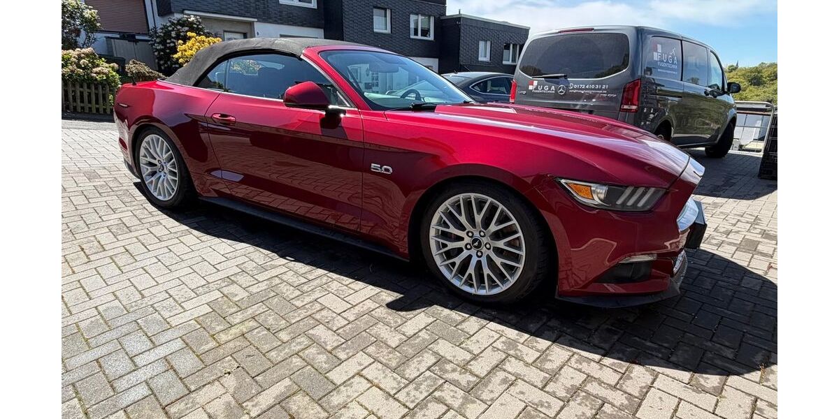 Ford Mustang 65.000 km 32.490 &euro; remscheid 42857