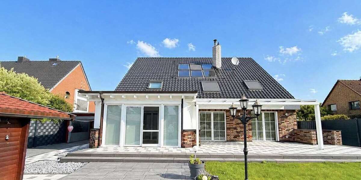 Einfamilienhaus Düsseldorf Stadtbezirk 5 - 7 Zimmer, 330 m&sup2;, 1.750.000&euro; | Angebot:26168185