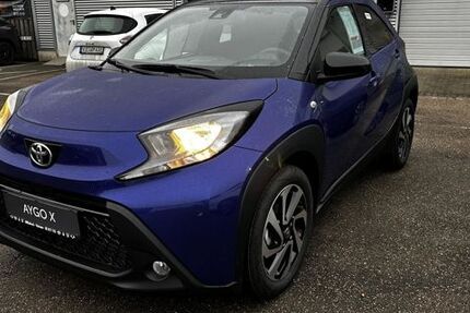 Toyota Aygo (X) 2.500 km 17.980 &euro; Viersen 41748