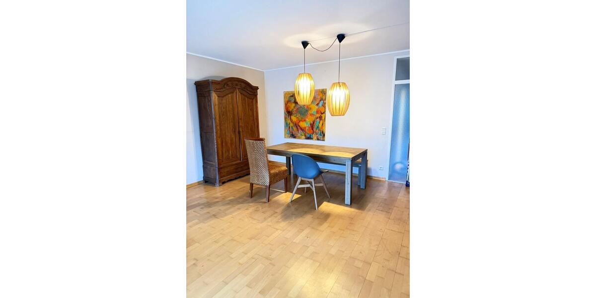 Etagenwohnung Krefeld Fischeln - 3 Zimmer, 100 m&sup2;, 1.150&euro; | Angebot:25645300