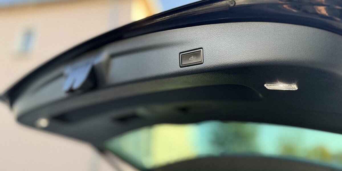 Seat Alhambra FR Line / El. Türen / PANO / CAM / AHK 105.000 km 31.900 &euro; Mönchengladbach 41066