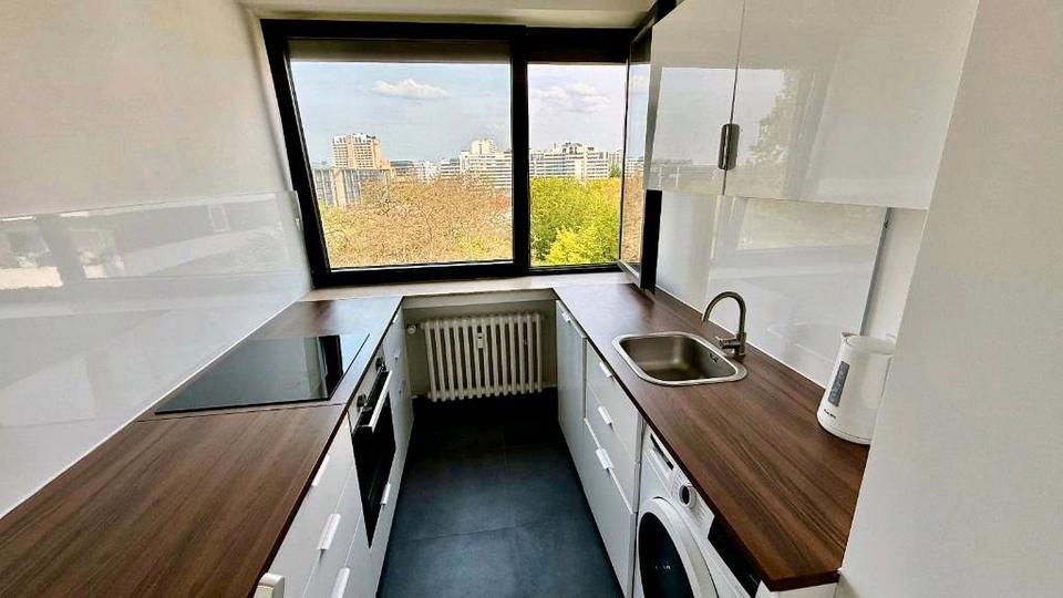Etagenwohnung Düsseldorf Lörick - 2 Zimmer, 66 m&sup2;, 1.550&euro; | Angebot:26449108