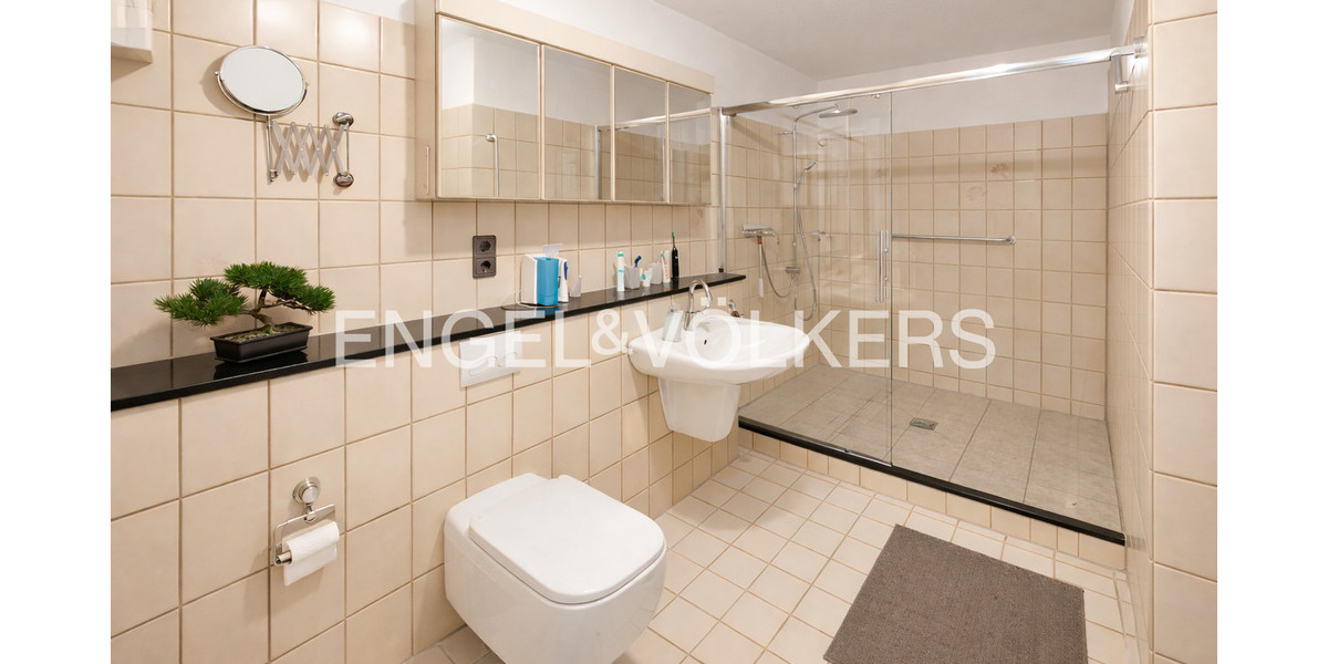 Doppelhaushälfte Hilden Forstbach - 6 Zimmer, 159 m&sup2;, 600.000&euro; | Angebot:25730523