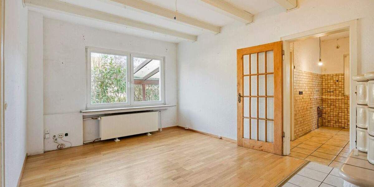 Doppelhaushälfte Düsseldorf Urdenbach - 8 Zimmer, 127 m&sup2;, 399.000&euro; | Angebot:25302679