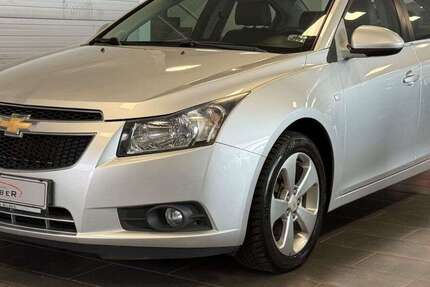 Chevrolet Cruze 83.000 km 8.890 &euro; Dormagen 41540