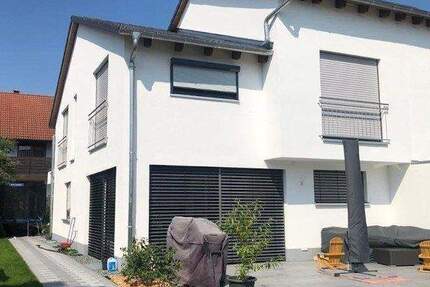 Neubau einer Doppelhaushälfte in sehr ruhiger Lage