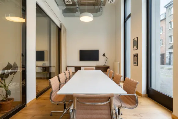 Top moderne Büroplätze und Büroräume in der Altstadt - All-in-Miete