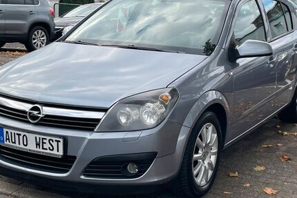 Opel Astra 148.787 km 2.490 € Hilden 40721