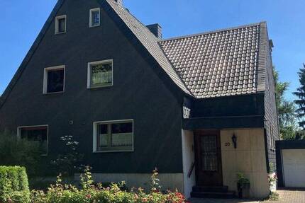 Haus Duisburg Röttgersbach - 4 Zimmer, 150 m&sup2;, 415.000&euro; | Angebot:26914149
