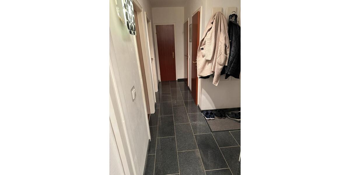 Etagenwohnung Monheim am Rhein - 3 Zimmer, 78 m&sup2;, 1.435&euro; | Angebot:25721967