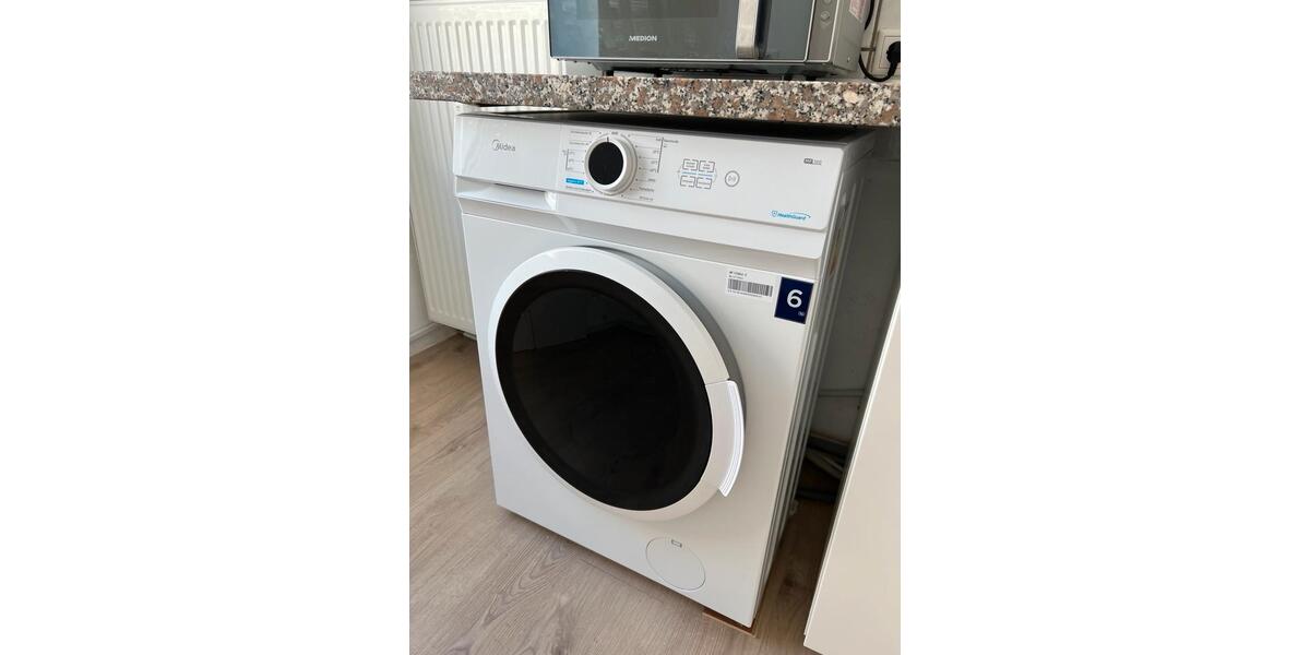 Etagenwohnung Düsseldorf Pempelfort - 2 Zimmer, 55 m&sup2;, 1.050&euro; | Angebot:26424557
