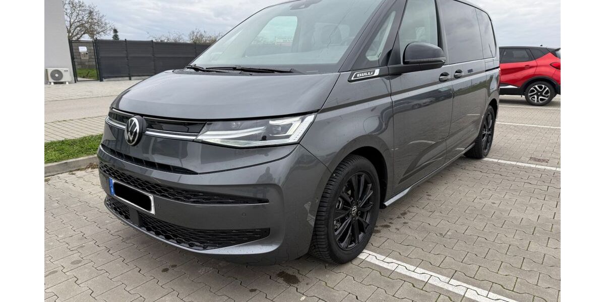 VW T7 Multivan 9.500 km 58.000 &euro; Meerbusch 40668
